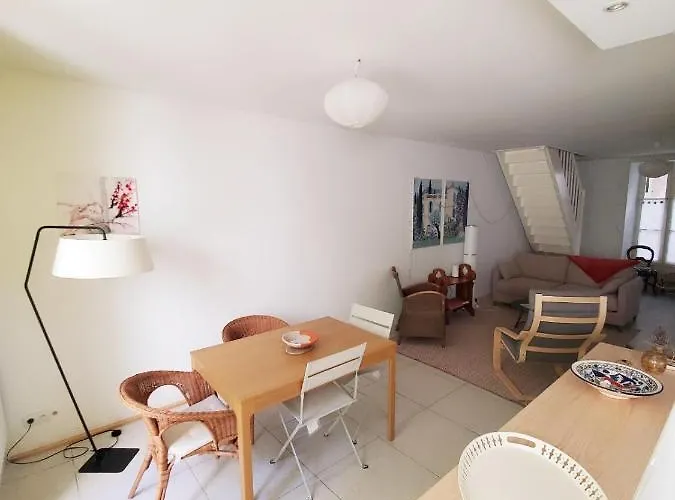 La Maison De 76m2 Avec Terrasse De 22m2 * La Rochelle (Charente-Maritime)